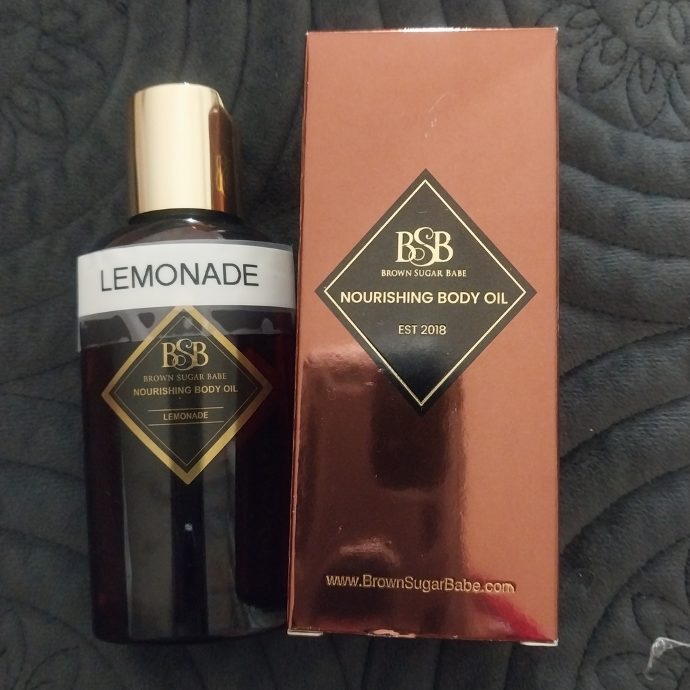 Lemonade Nourishing Body Oil - Gold Accents